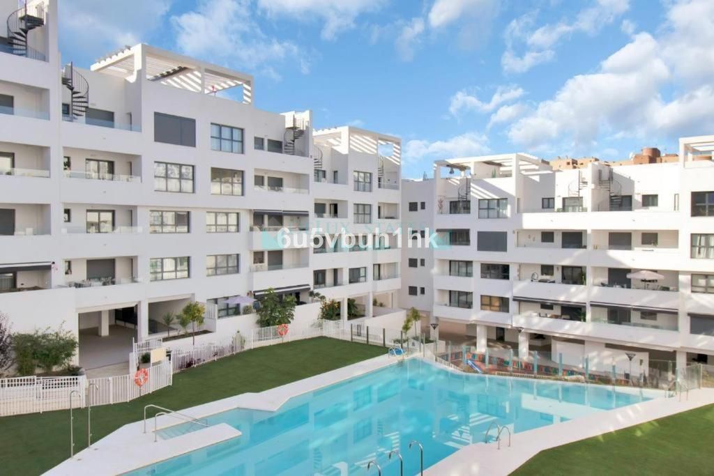 Ground Floor Apartment for sale in Estepona