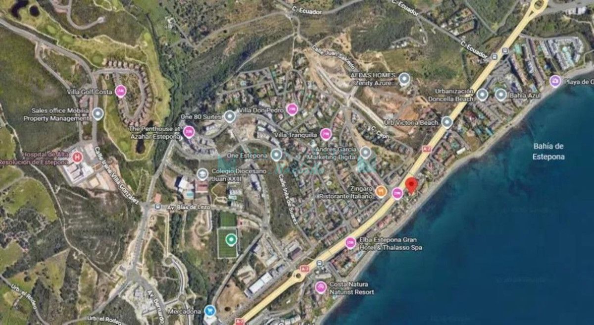 Studio for sale in Estepona