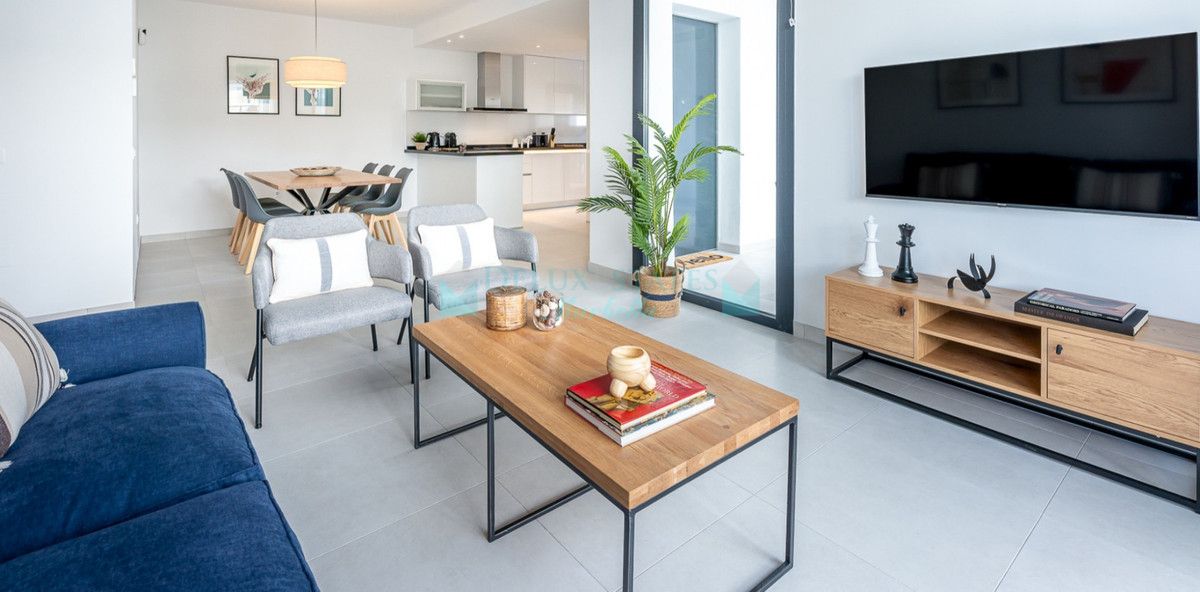 Town House for sale in Estepona