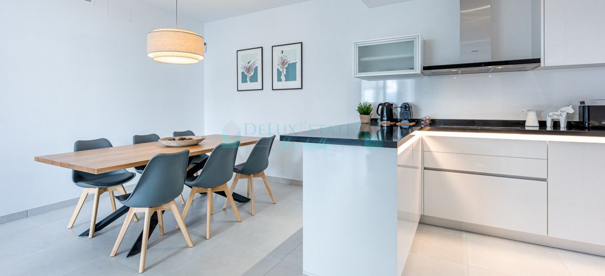 Town House for sale in Estepona