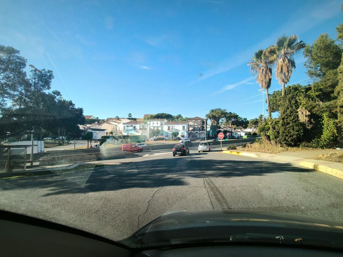 Parcela en venta en Las Chapas, Marbella Este