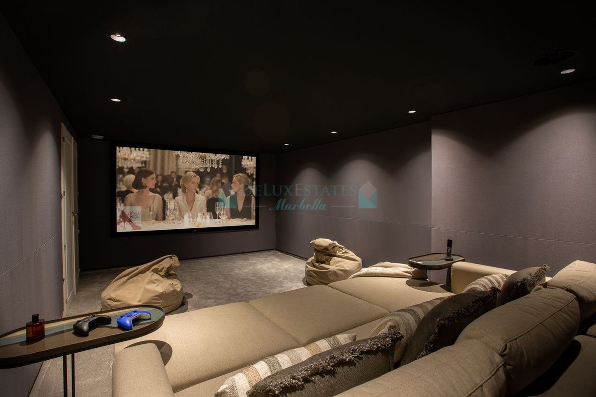 Villa for sale in Sierra Blanca, Marbella Golden Mile