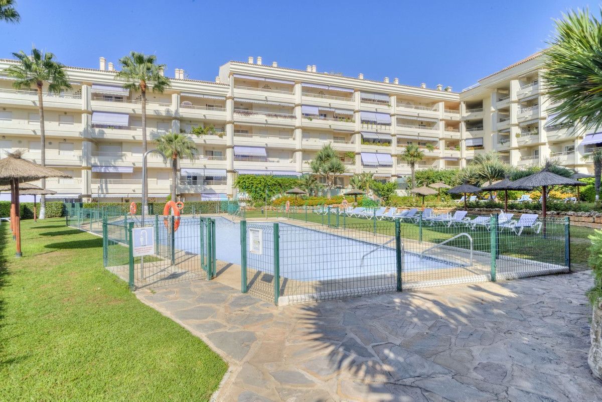 Ground Floor Apartment for rent in Marbella Golden Mile