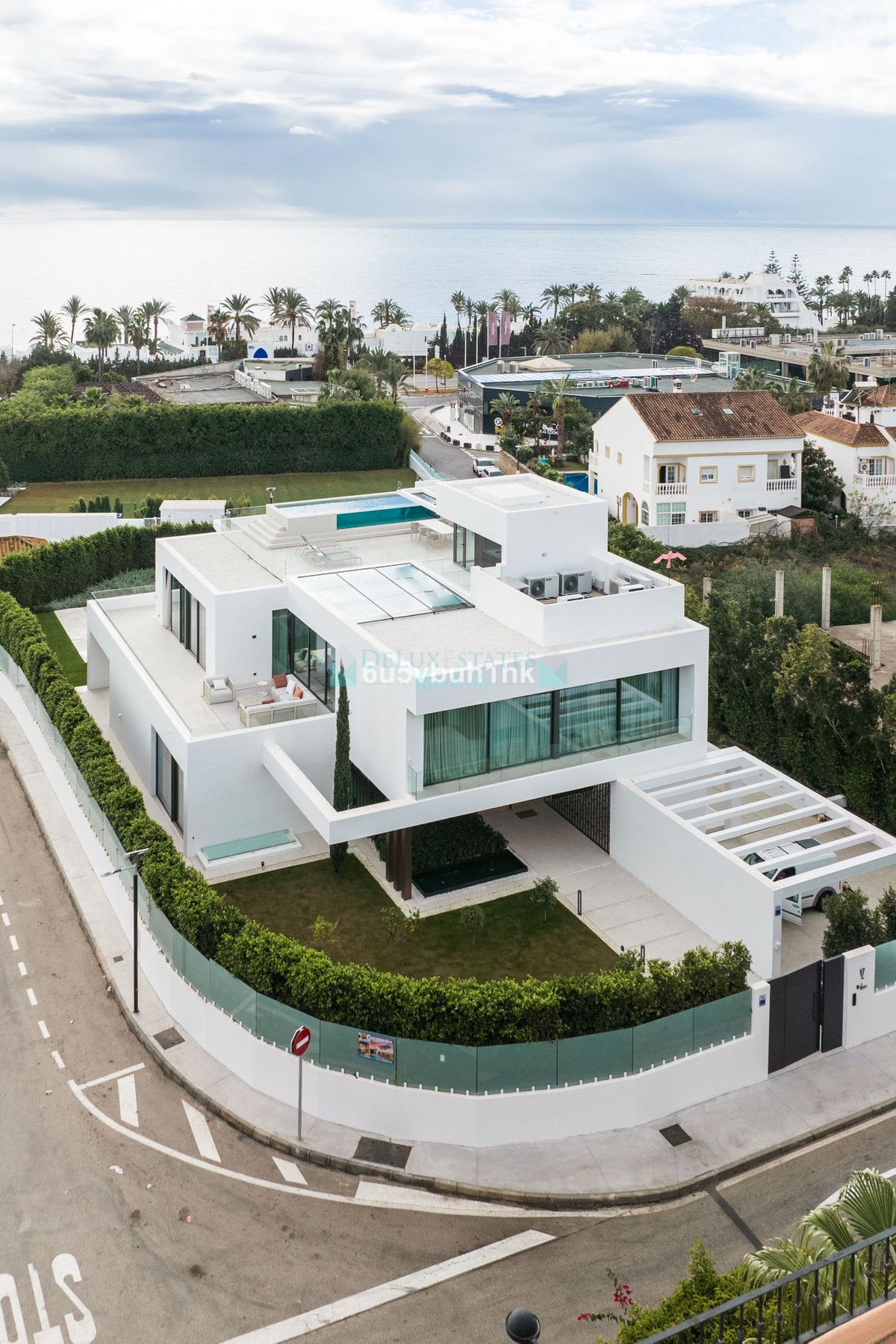 Villa for rent in Marbella Golden Mile