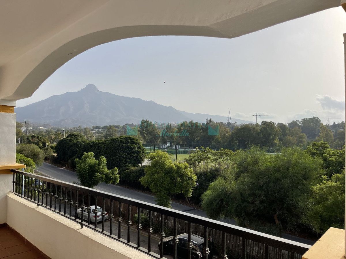 Apartment for sale in Nueva Andalucia