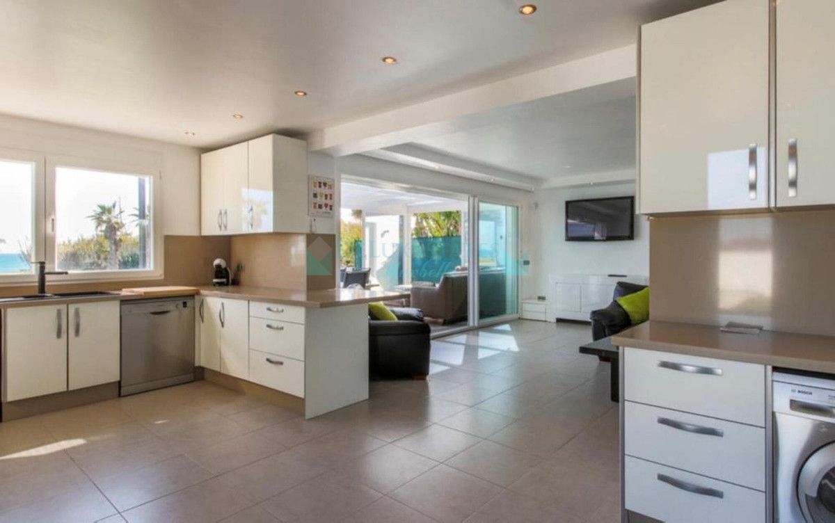 Villa en alquiler en Costalita, Estepona