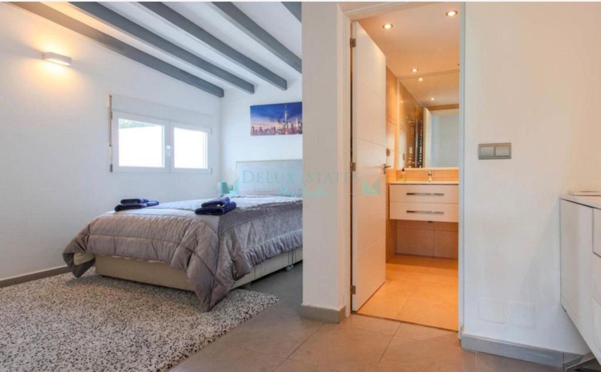 Villa en alquiler en Costalita, Estepona