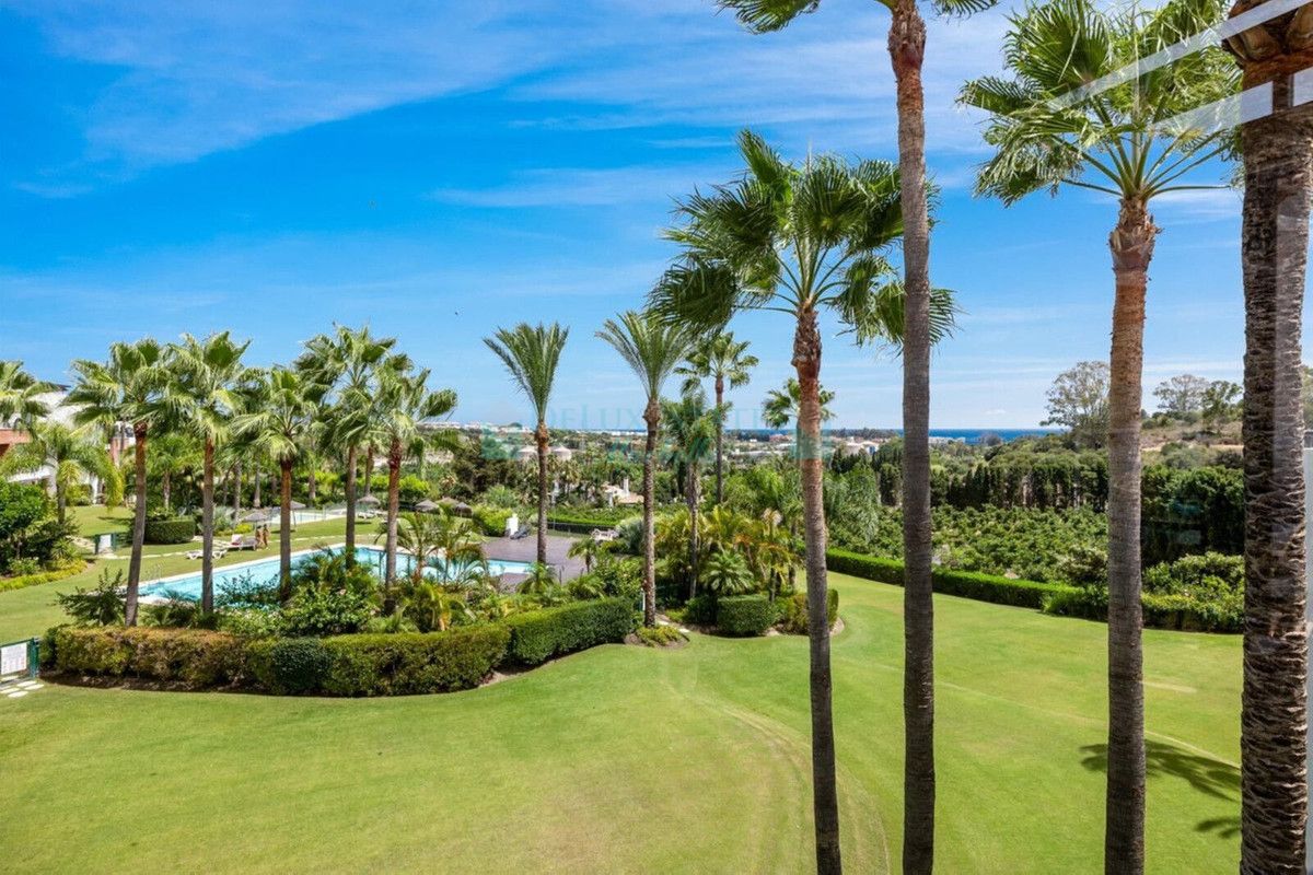 Apartamento en venta en Estepona