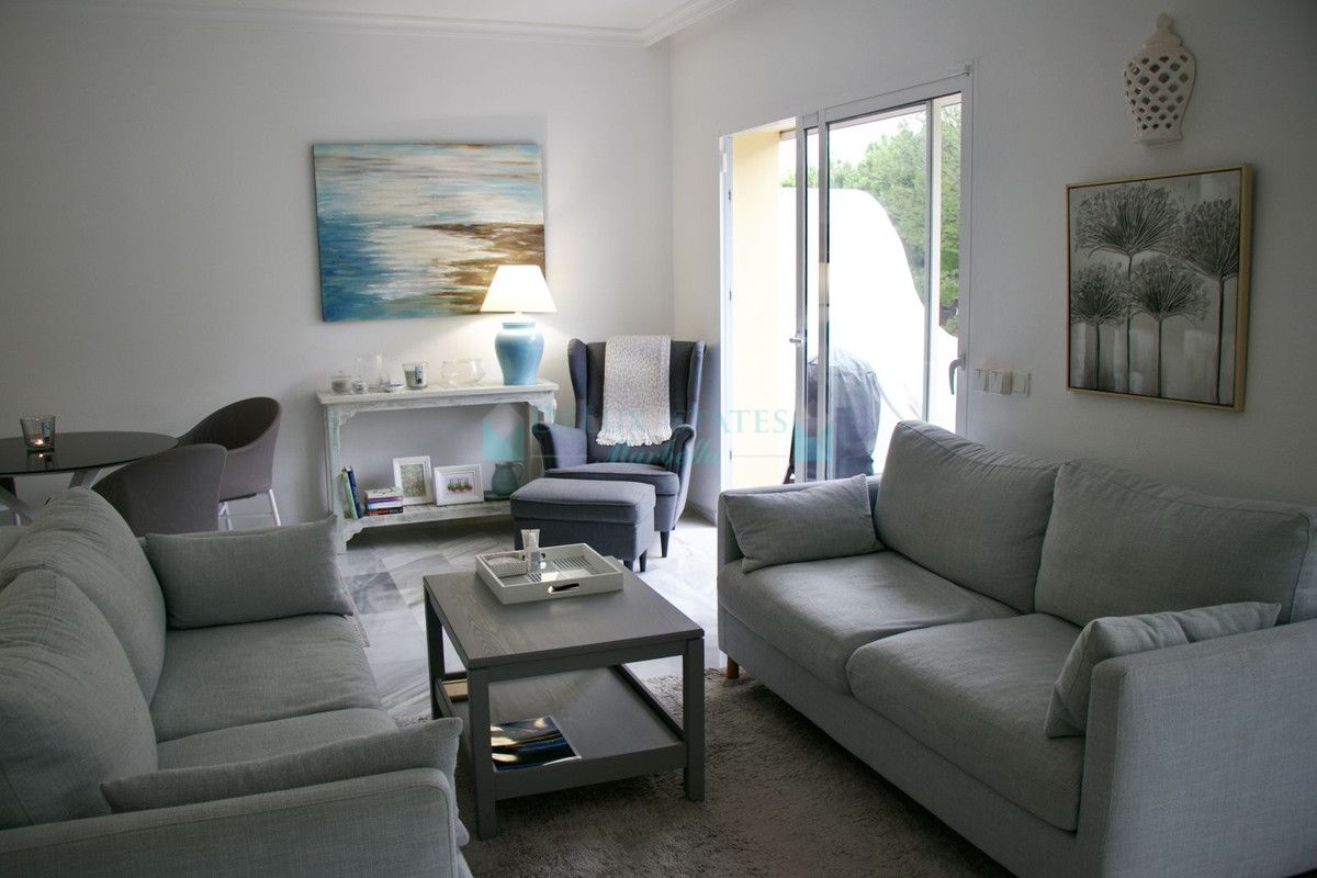 Penthouse for sale in Aloha, Nueva Andalucia