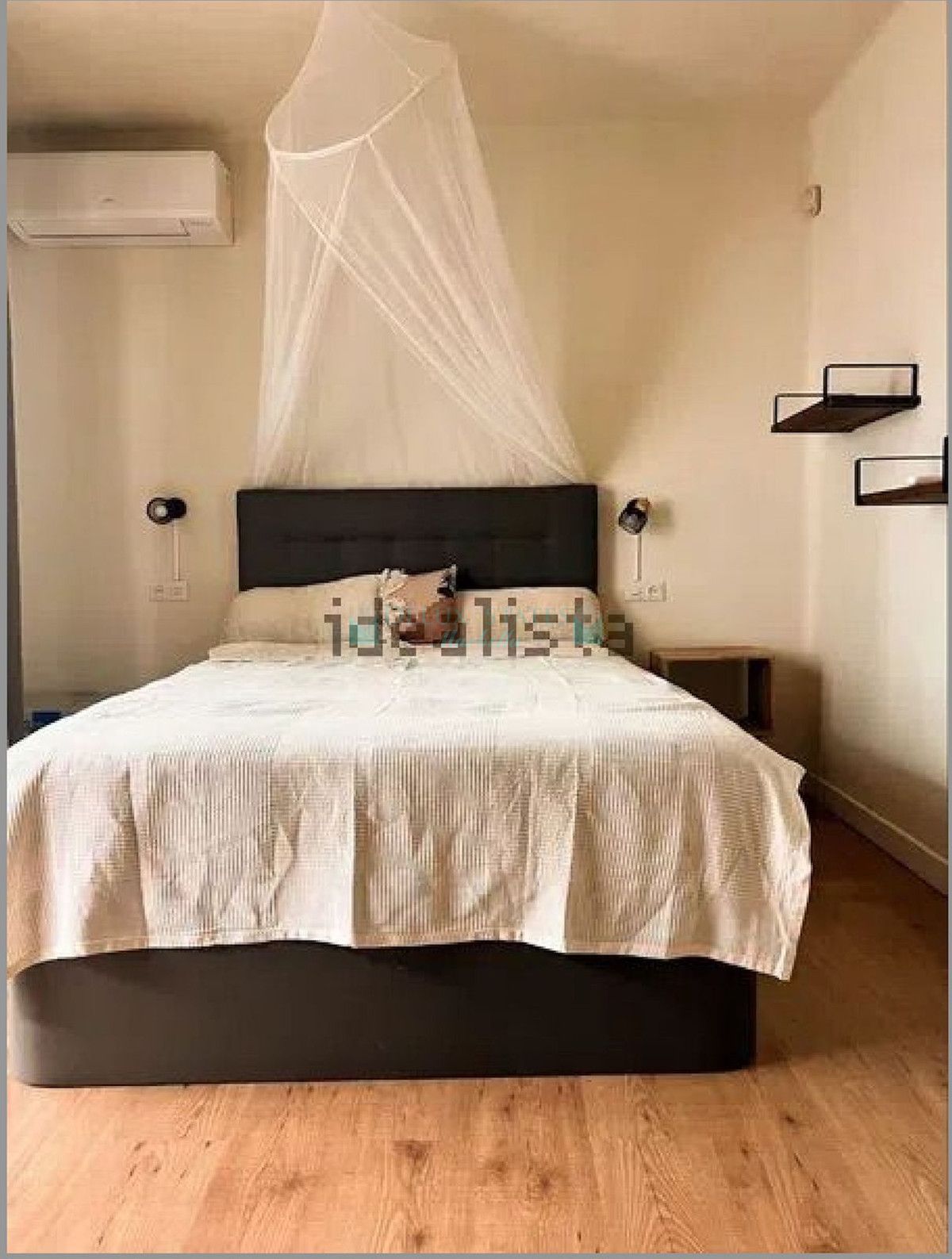 Semi Detached Villa for sale in Cabopino, Marbella East