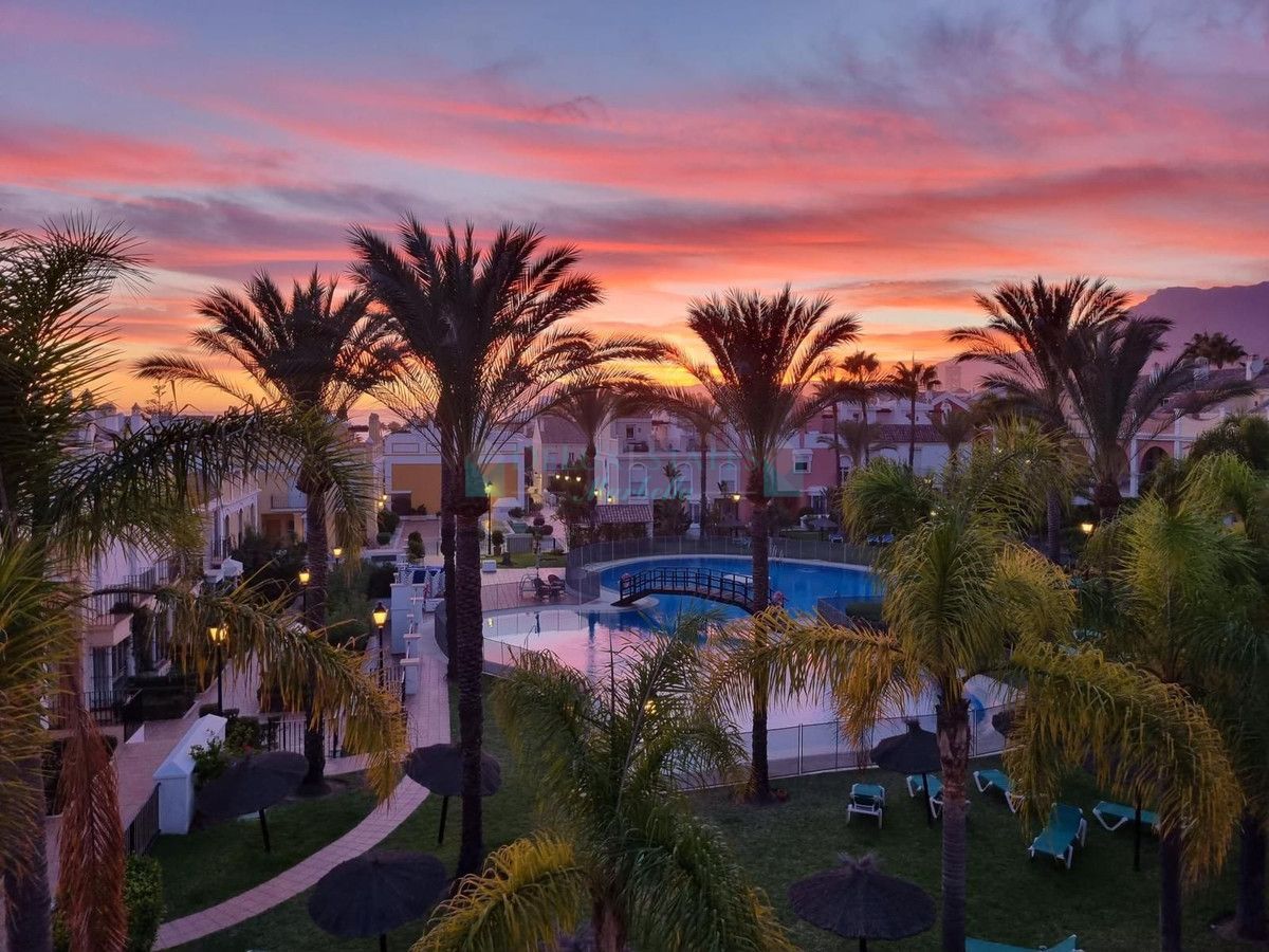 Town House for sale in Bahia de Marbella, Marbella East