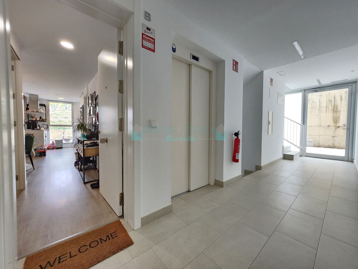 Apartamento Planta Baja en venta en Estepona