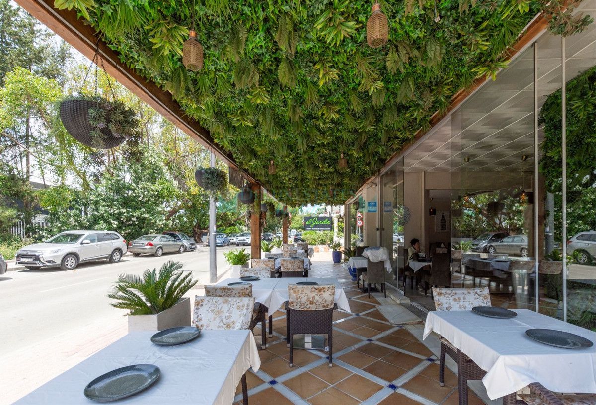 Restaurant for sale in Nueva Andalucia