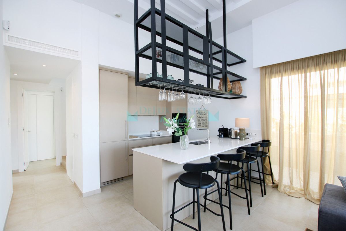 Penthouse for sale in Estepona