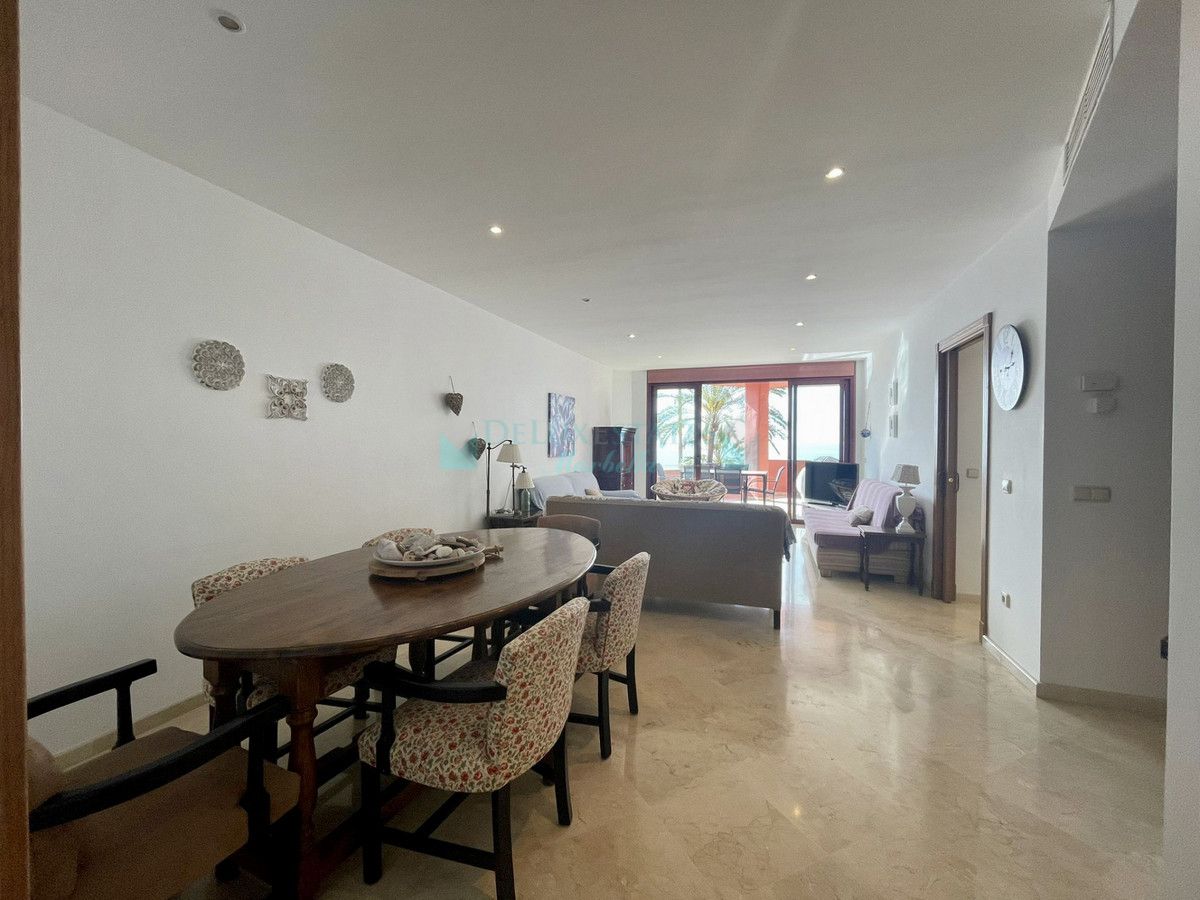 Apartment for sale in Estepona