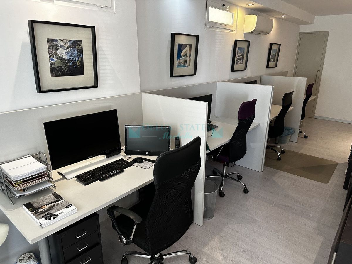 Office for rent in Marbella