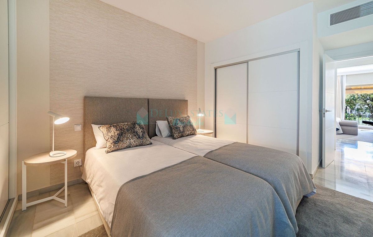 Apartment for rent in Marbella - Puerto Banus