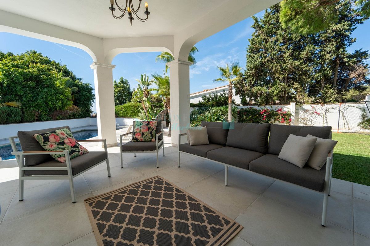 Villa for sale in Marbesa, Marbella East