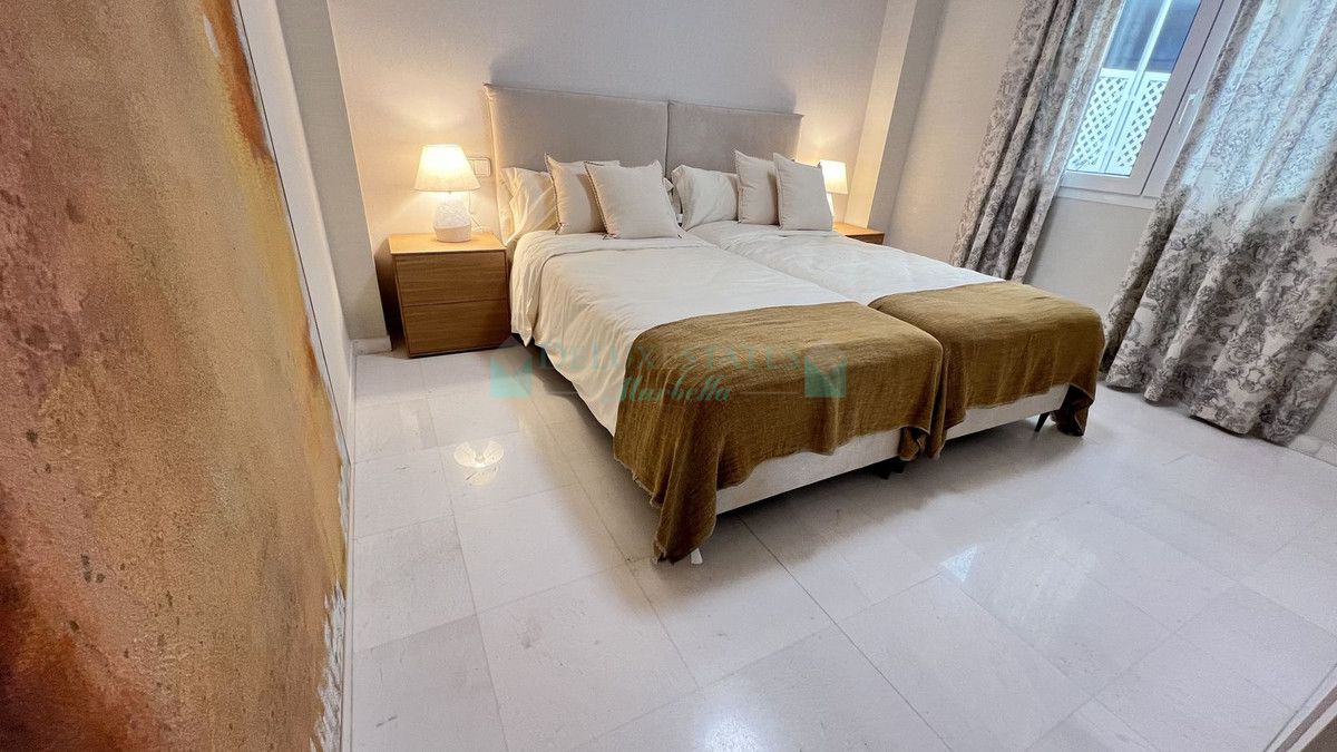 Penthouse for rent in Marbella - Puerto Banus