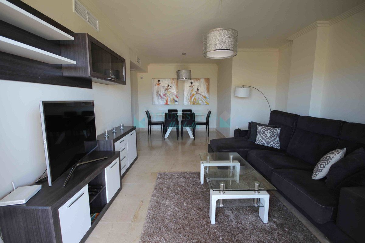 Apartment for sale in Benahavis