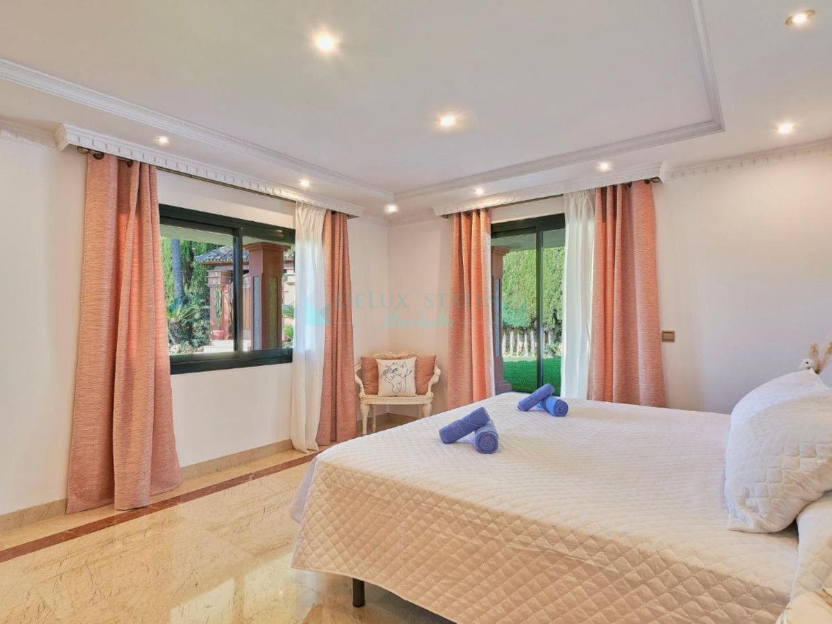 Villa for rent in Marbella