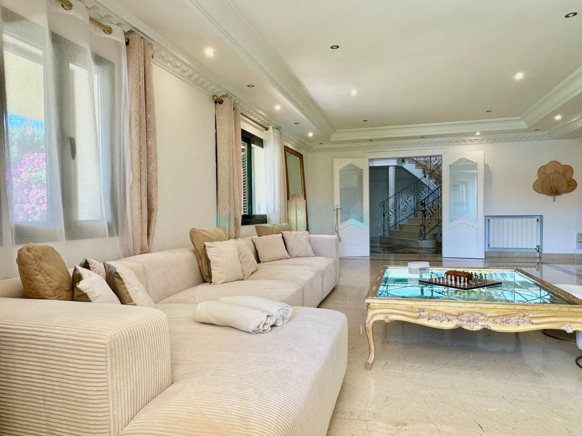 Villa for rent in Marbella