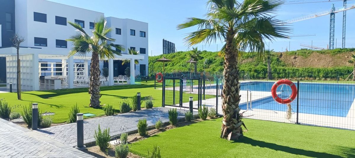 Ground Floor Apartment for sale in Estepona