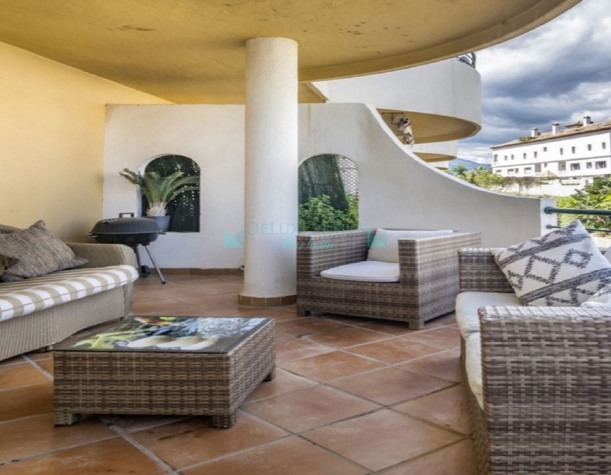 Apartment for sale in Aloha, Nueva Andalucia