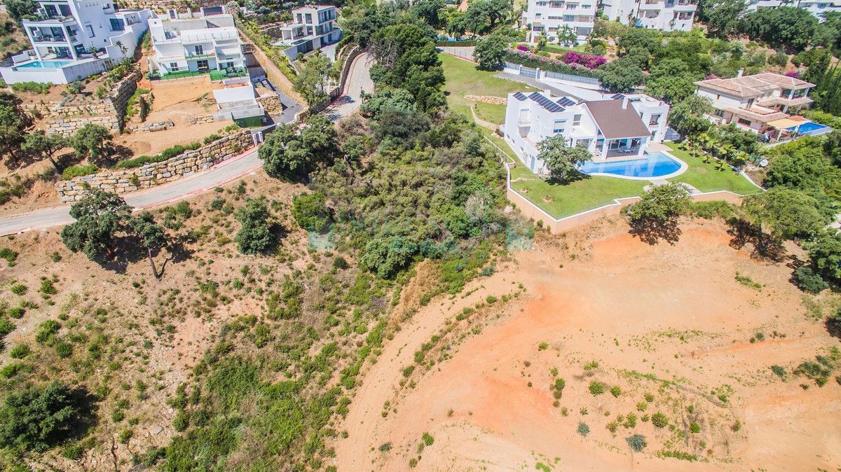 Residential Plot for sale in La Mairena, Marbella East