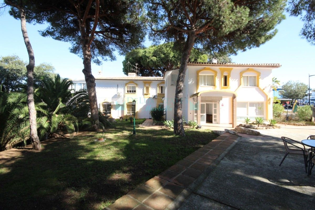 Oficina en venta en Elviria, Marbella Este