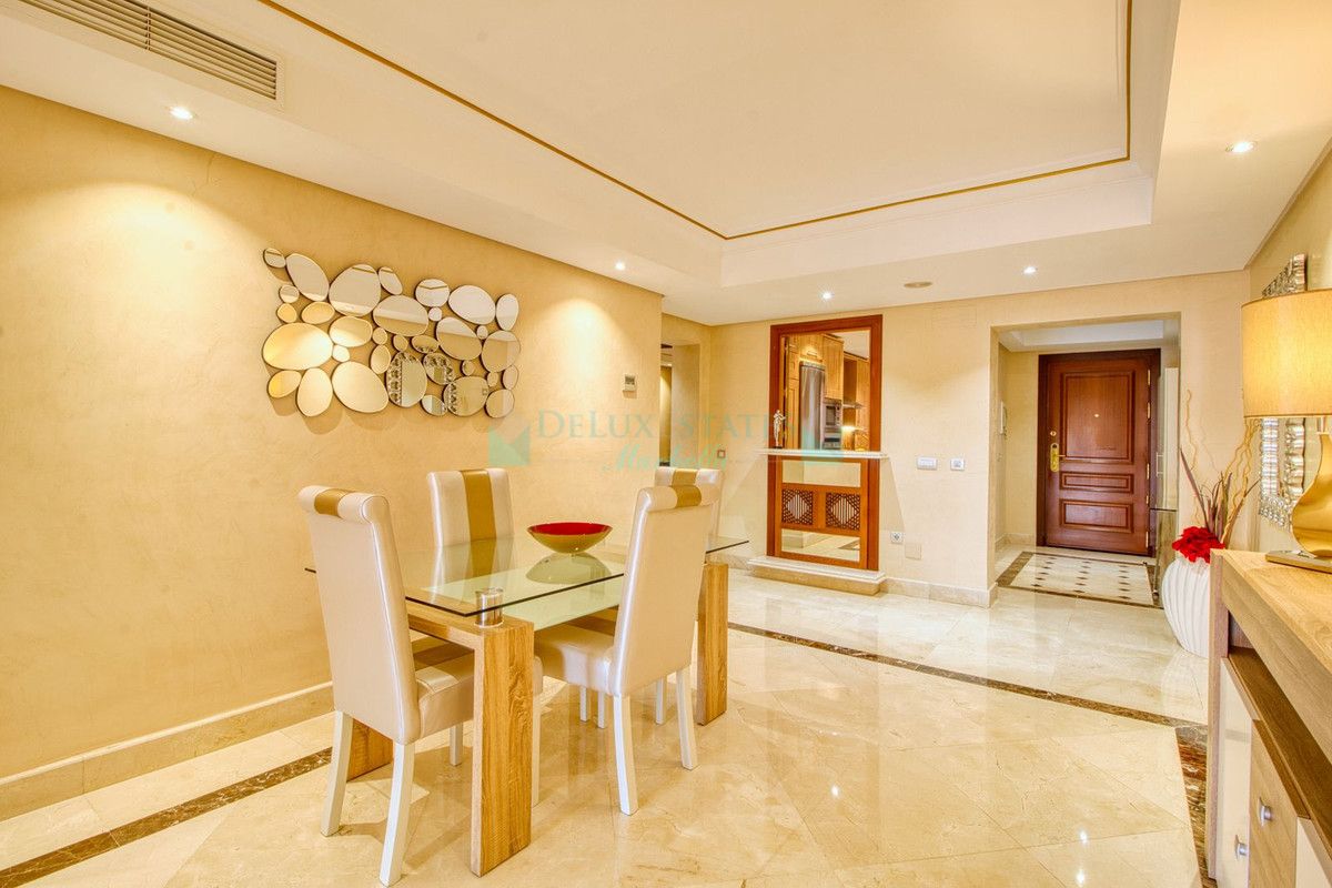 Apartamento en venta en Estepona