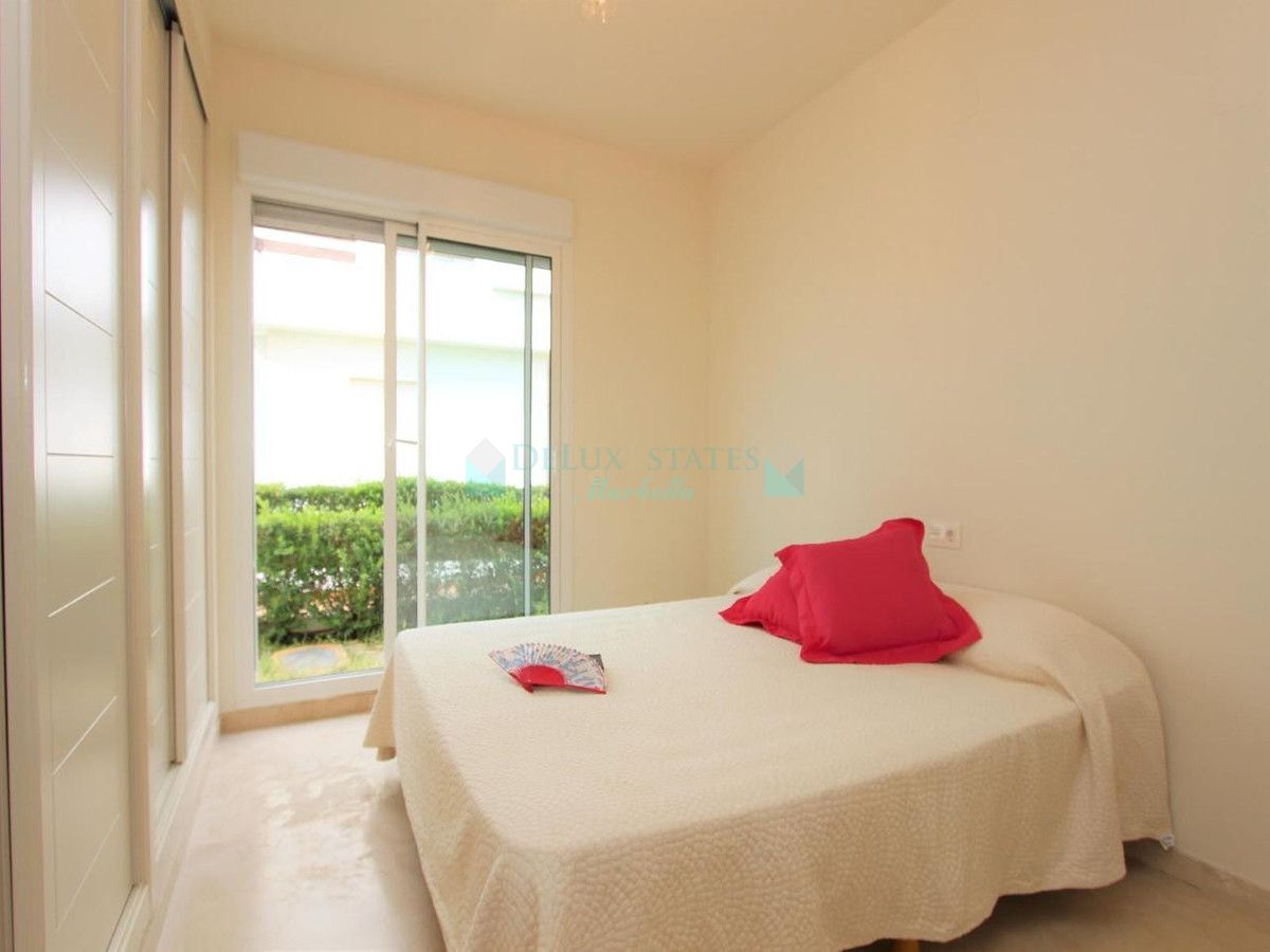 Apartamento Planta Baja en venta en Estepona