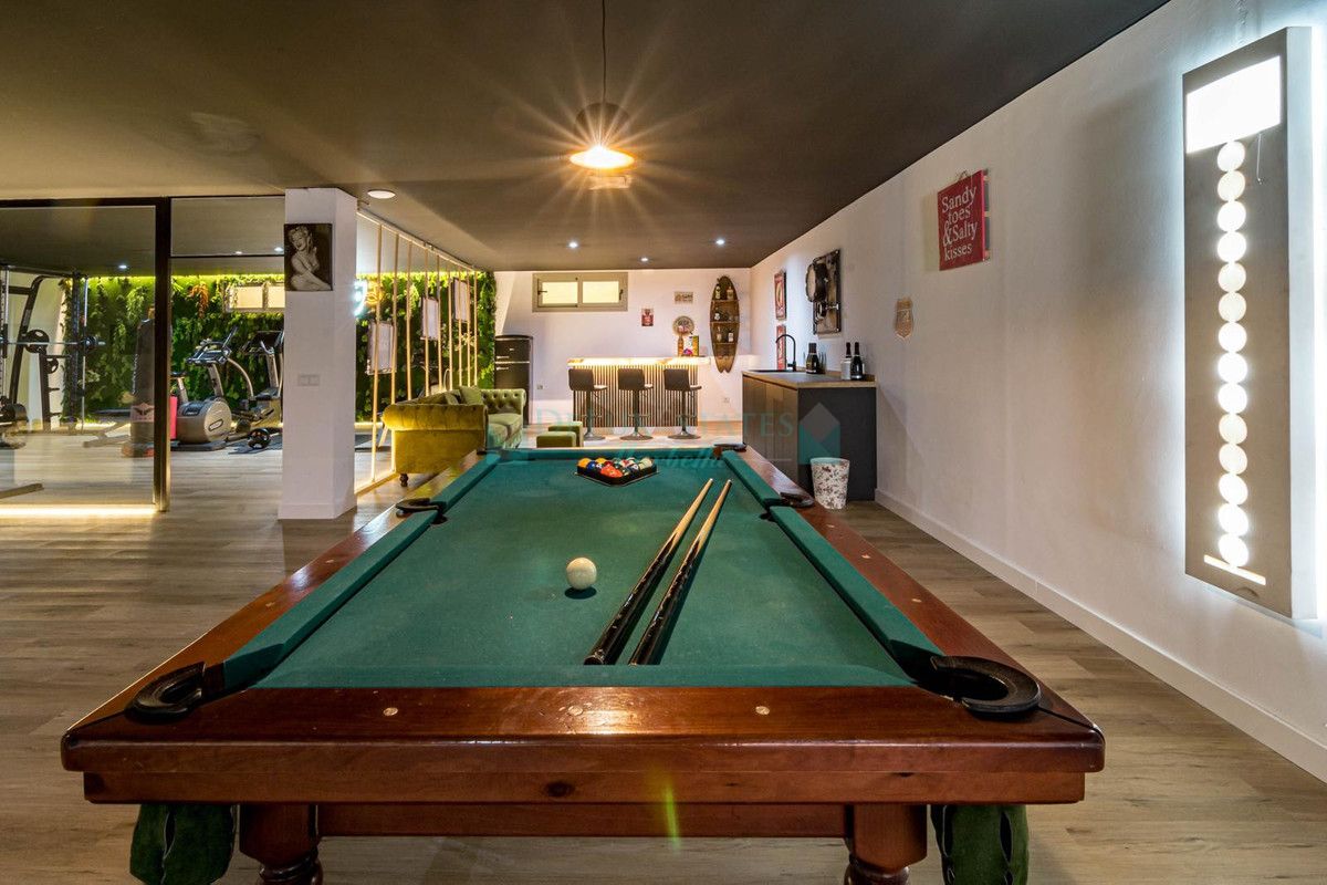 Villa for rent in Marbella