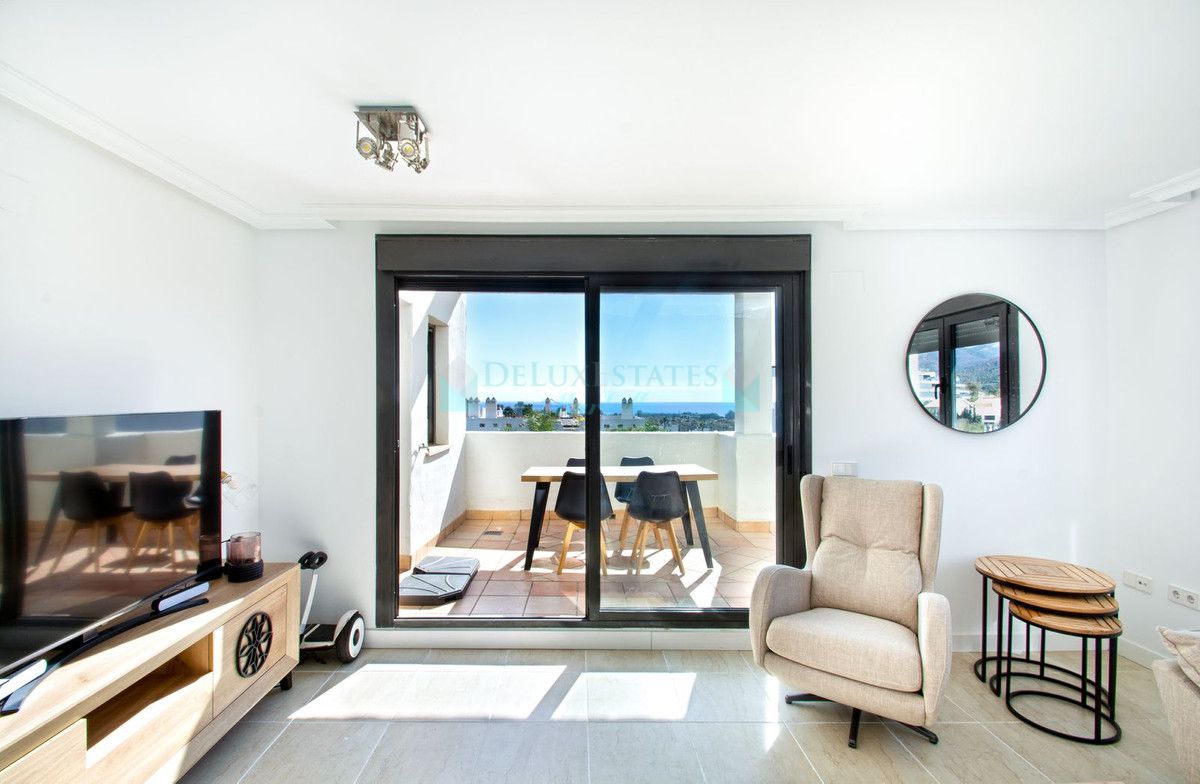 Penthouse for sale in Selwo, Estepona