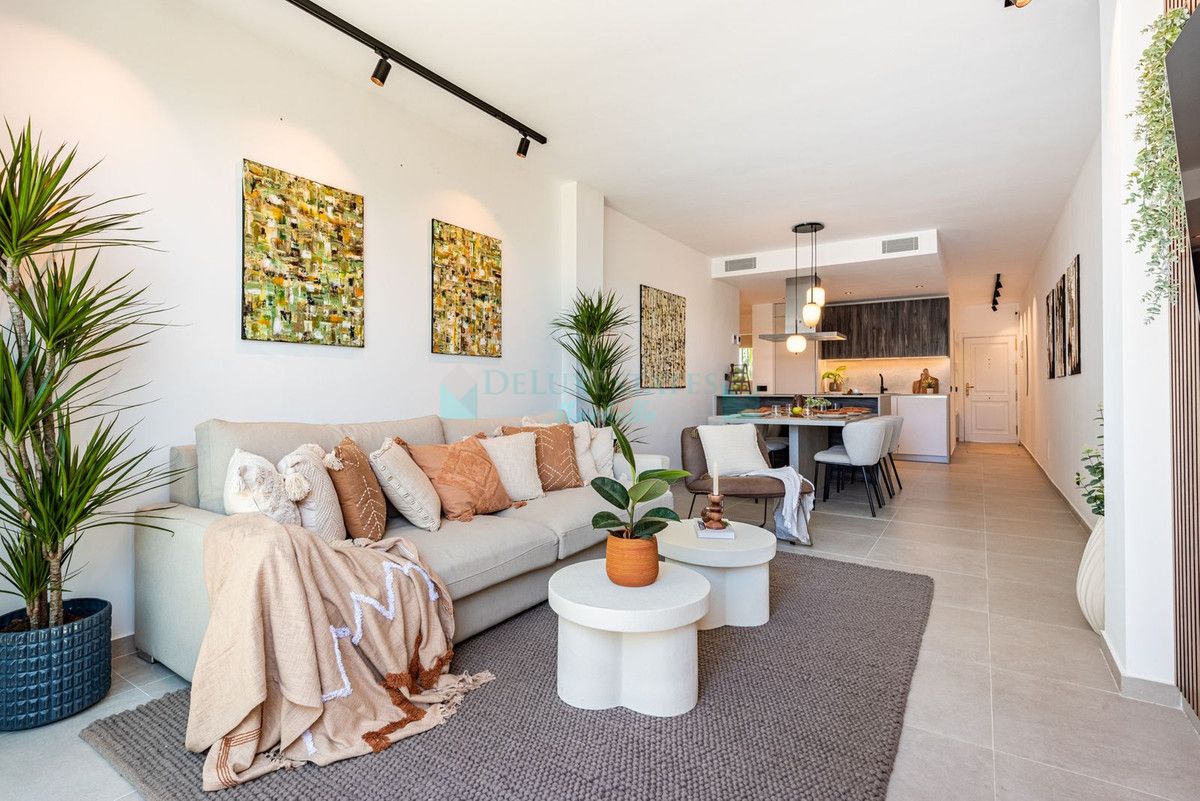 Apartamento Planta Baja en venta en La Quinta, Benahavis