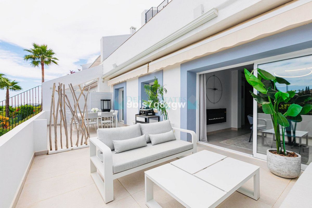 Ground Floor Apartment for sale in La Quinta, Benahavis