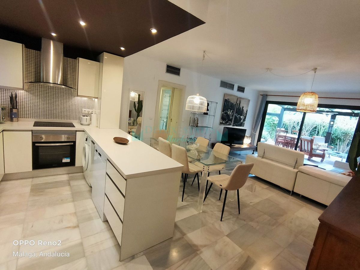 Apartamento Planta Baja en alquiler en Marbella - Puerto Banus