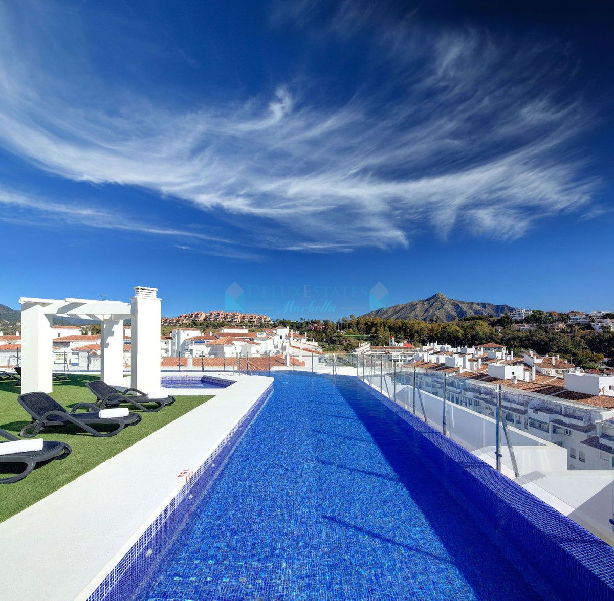 Apartment for sale in Nueva Andalucia