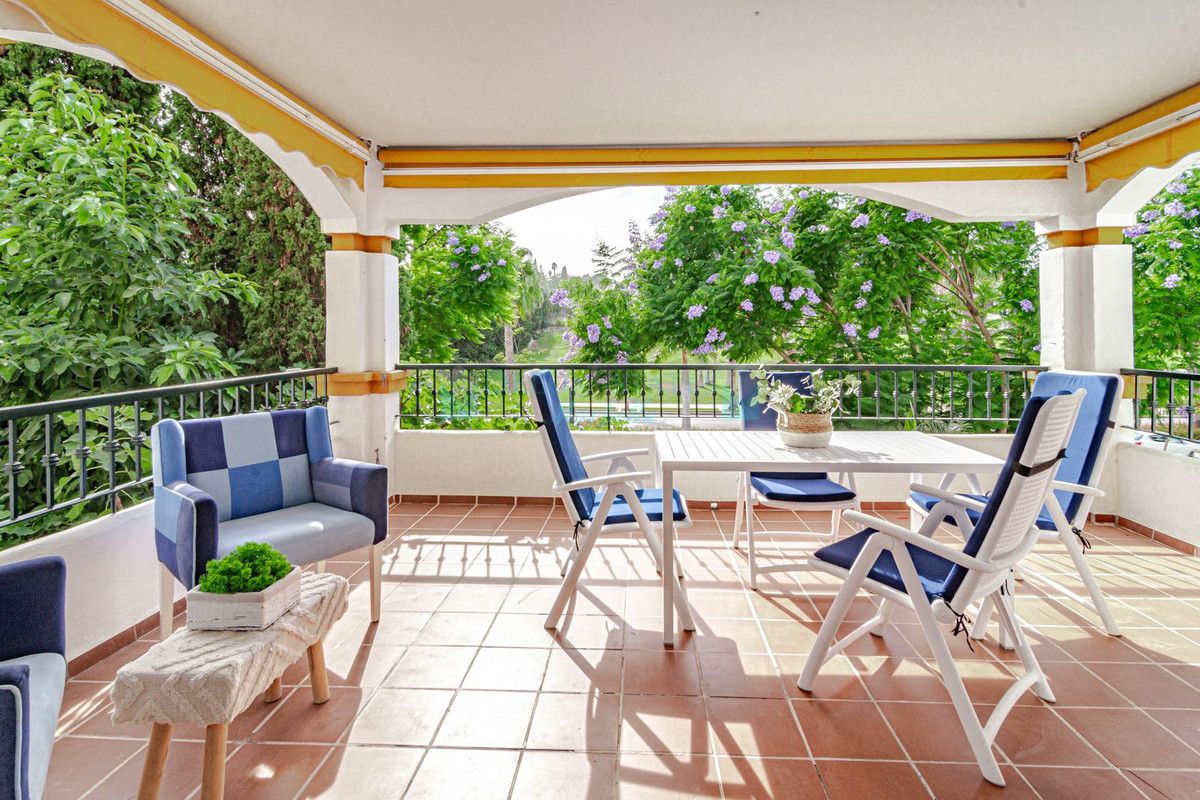 Apartment for sale in Nueva Andalucia