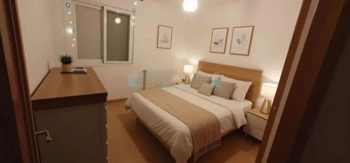 Apartamento Planta Baja en venta en Estepona