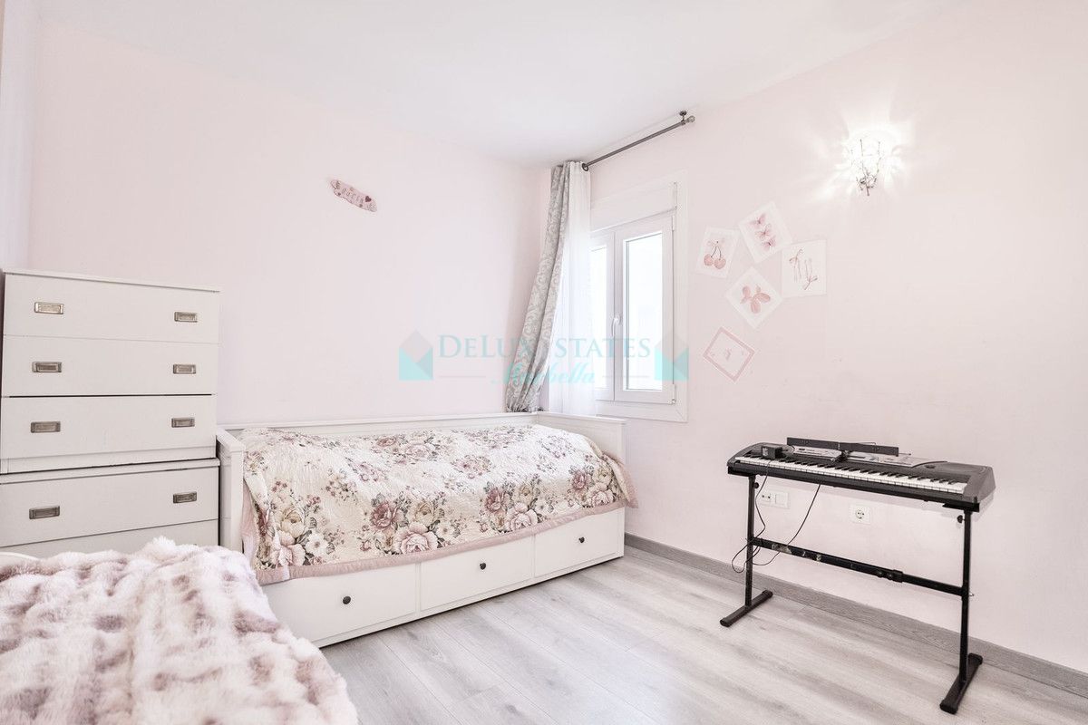 Apartment for sale in Nueva Andalucia