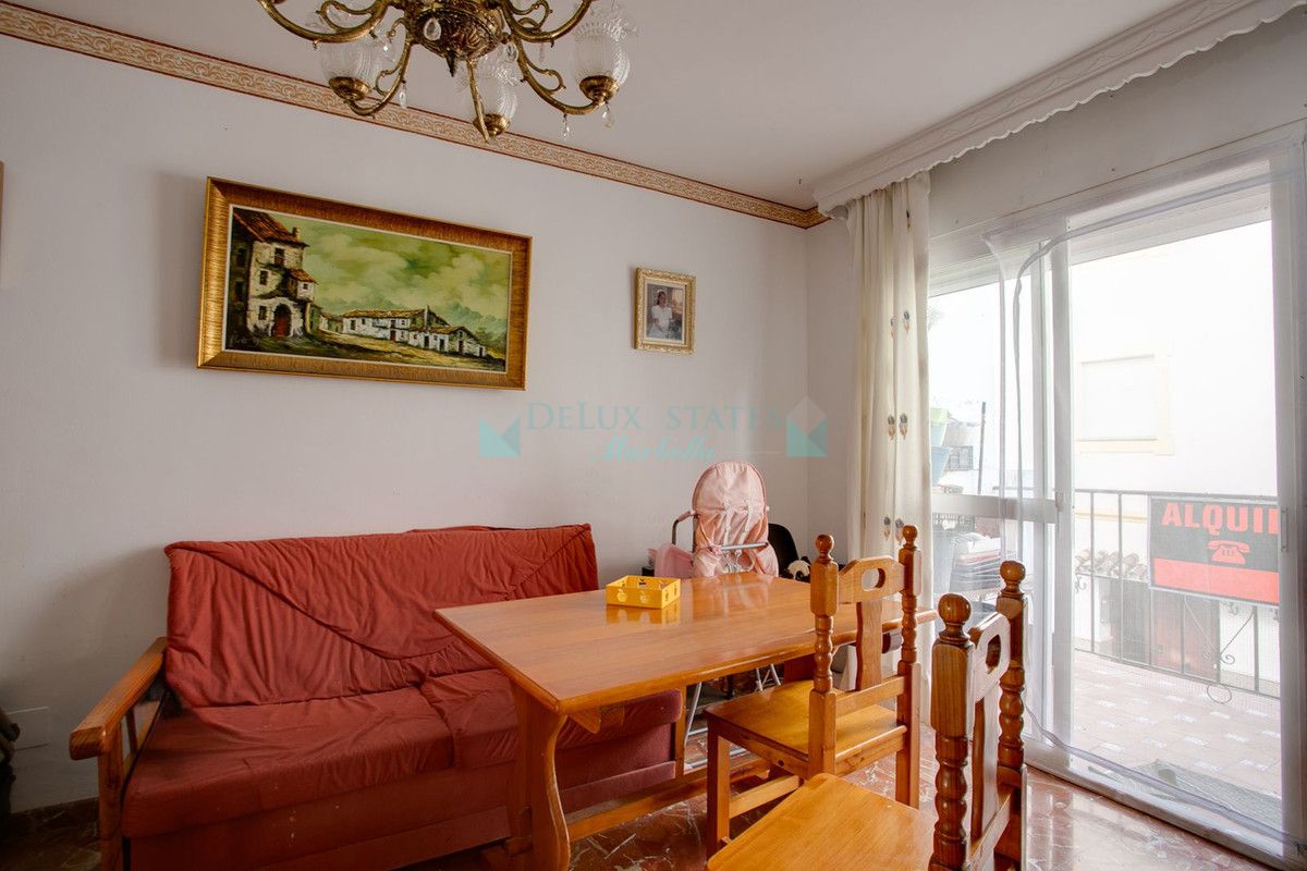 Town House for sale in Estepona