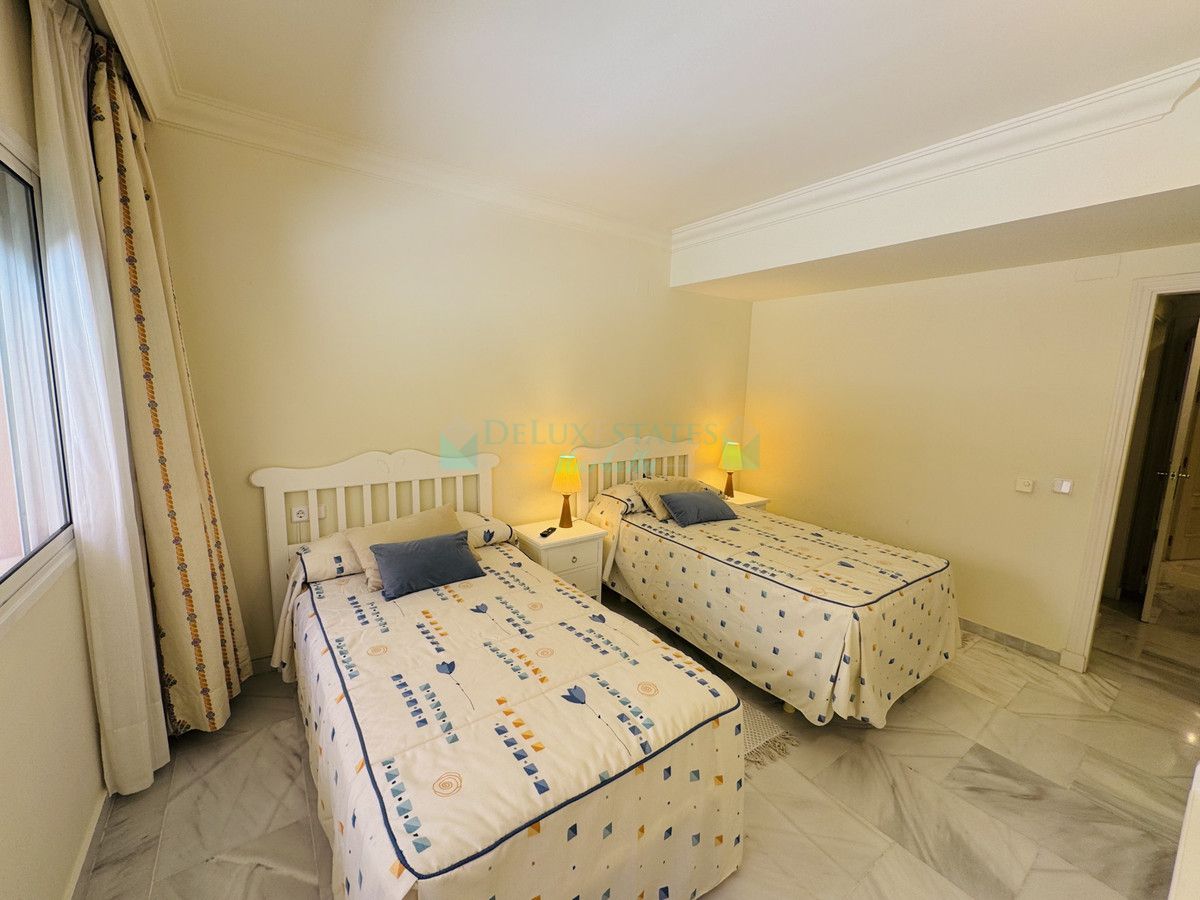 Apartamento en venta en Nueva Andalucia