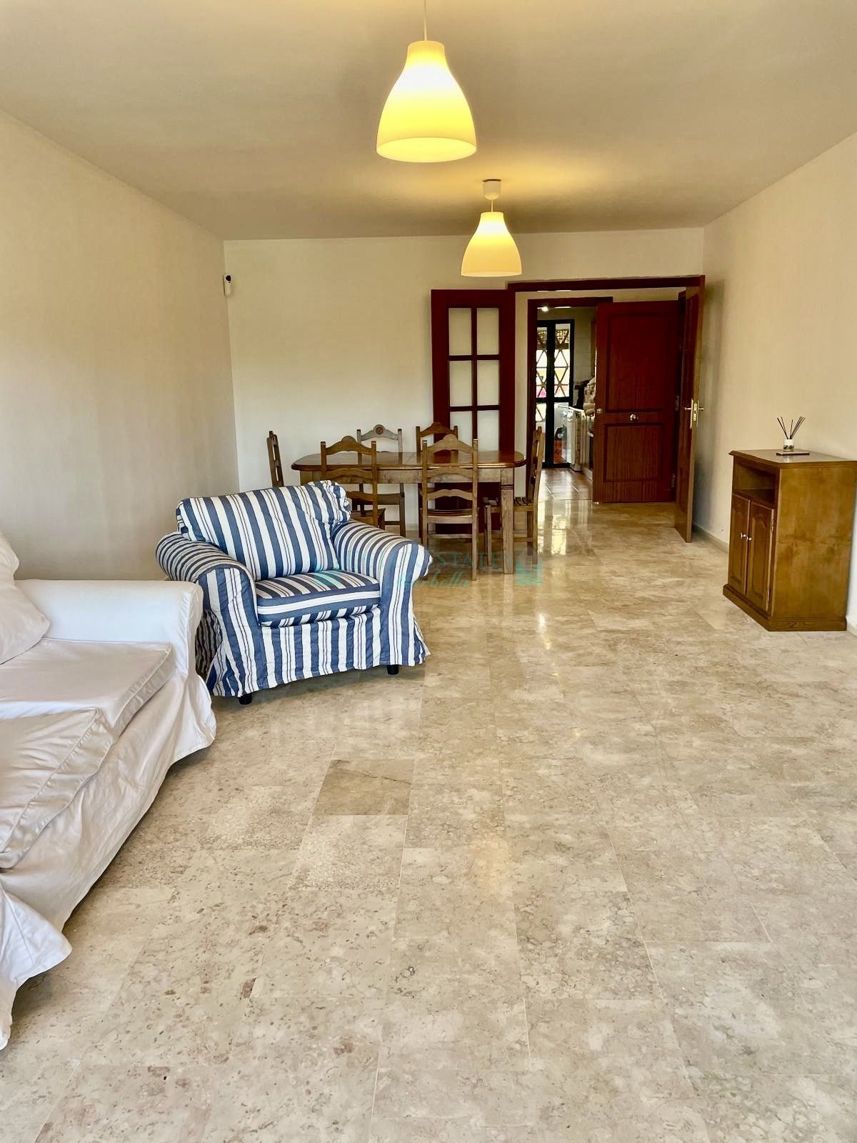 Apartamento Planta Baja en venta en Selwo, Estepona