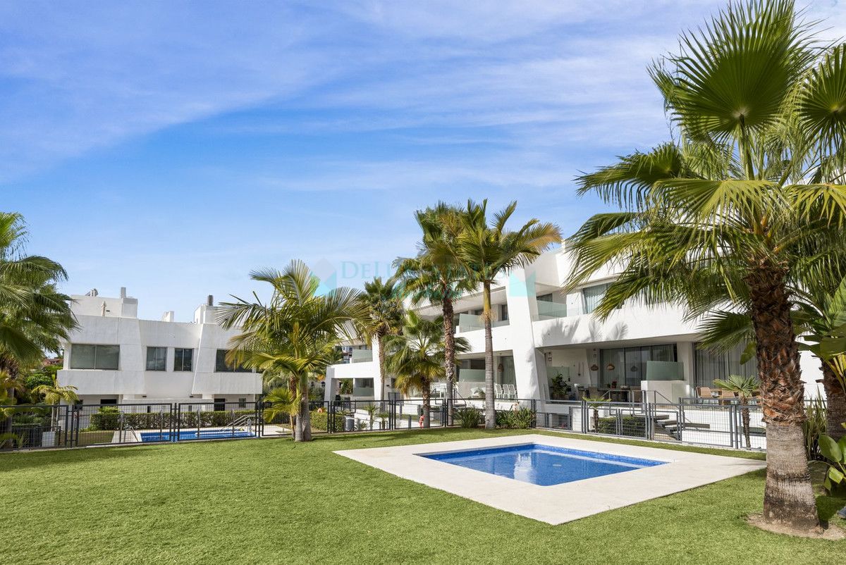 Town House for rent in Rio Real, Marbella East