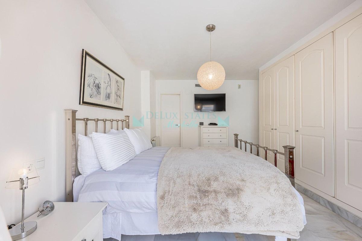 Town House for rent in Nueva Andalucia