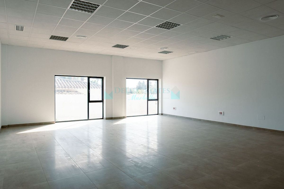 Office for rent in Estepona