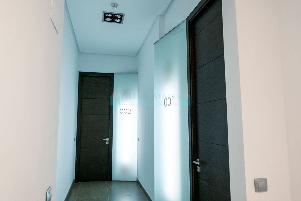 Office for rent in Estepona