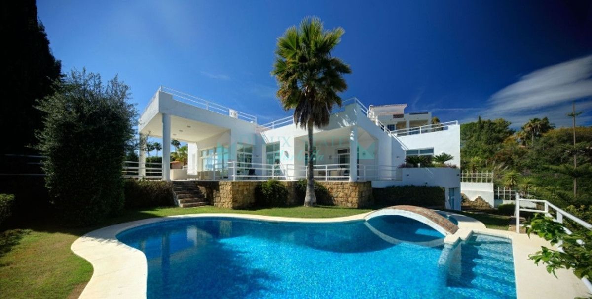 Villa for rent in La Quinta, Benahavis