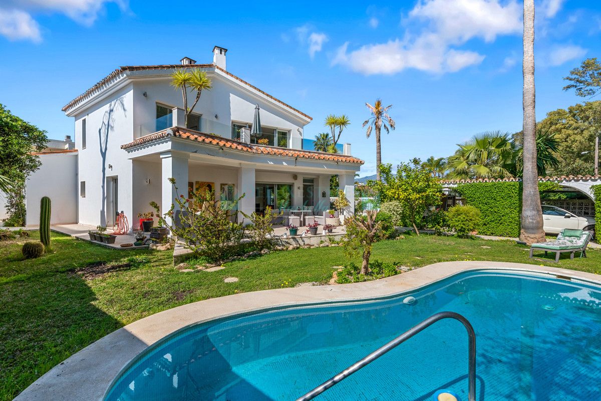 Villa en venta en San Pedro de Alcantara